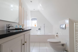 Apartment | Badezimmer