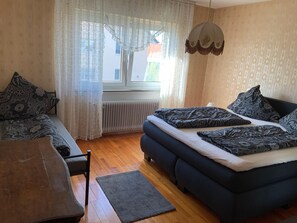 Appartement | 2 chambres, lit de bébé, accÚs au Wi-Fi (inclus)