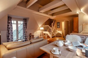 Apartment (Strandkrone) | Wohnzimmer | Fernseher