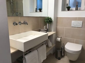 Apartment | 2 Schlafzimmer, Babybetten, kostenloses WLAN