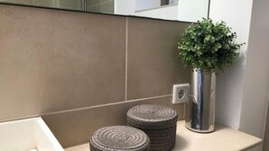 Apartment | 2 bedrooms, cots/infant beds, free WiFi - Ferienwohnung Sönshörn 26, Wohnung 5 (Sylt)