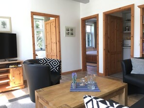 Apartment | Wohnzimmer | Fernseher