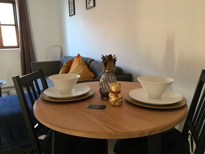 公寓 (2 Bedroom) | 客房内用餐