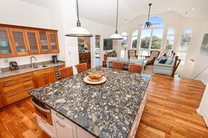 Interior - Oceanside, Private Pool, Community Amenities, Close to Beach, 146, Sunnyside (Corolla)