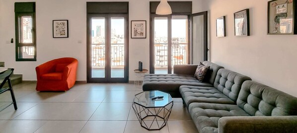 Apartment (2 Bedrooms) | Front of property - Brand New Duplex 2 Bedrooms TL58 (Tel Aviv)