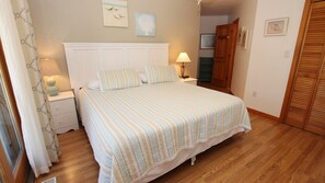 4 habitaciones, tabla de planchar con plancha y cuna de viaje 