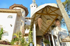 บริเวณภายนอก