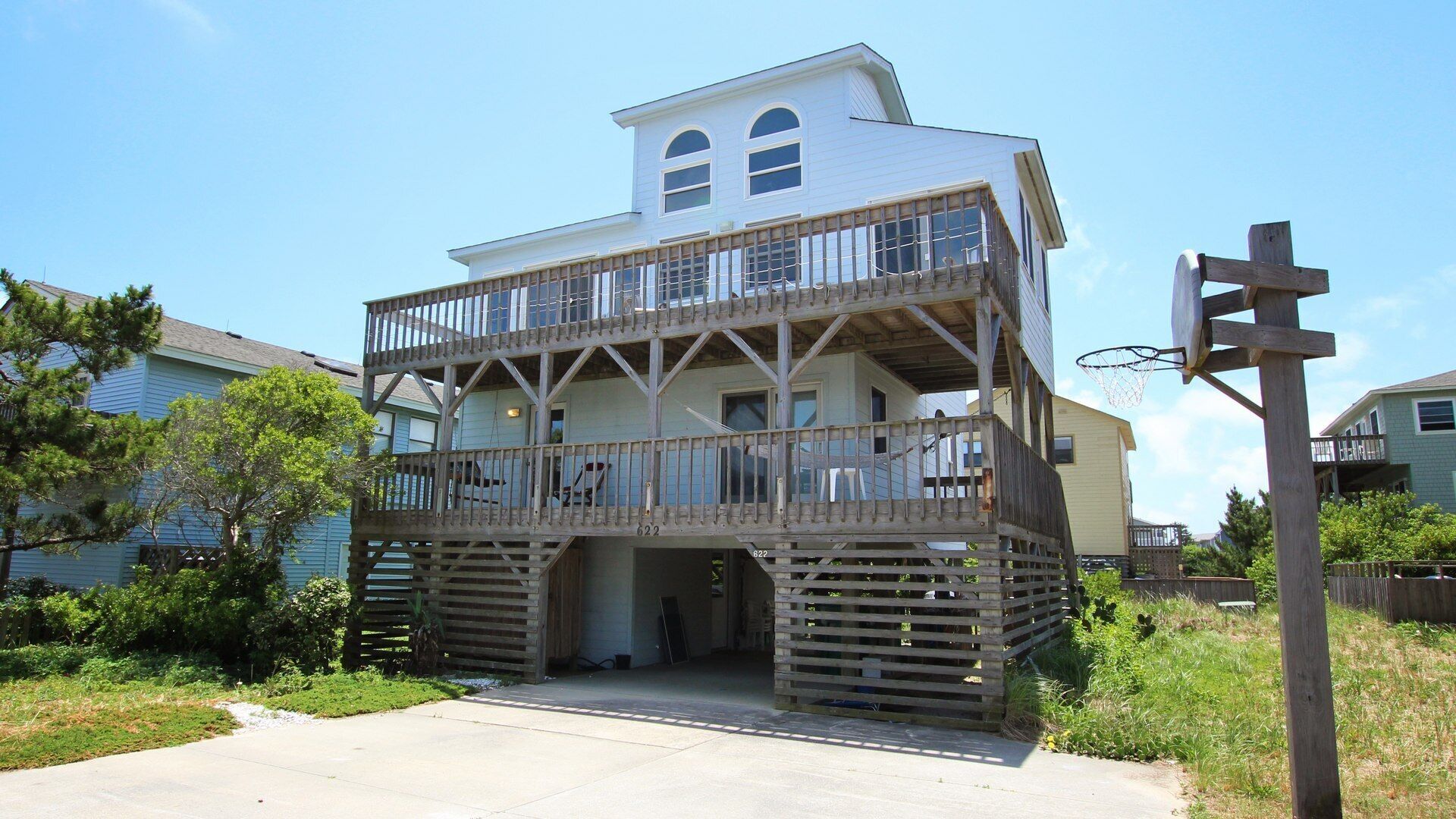 OS6E, The Fifth Season- Oceanside, Close to beach, cozy beach house