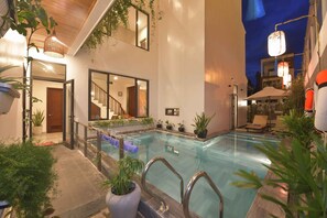 Piscine extérieure