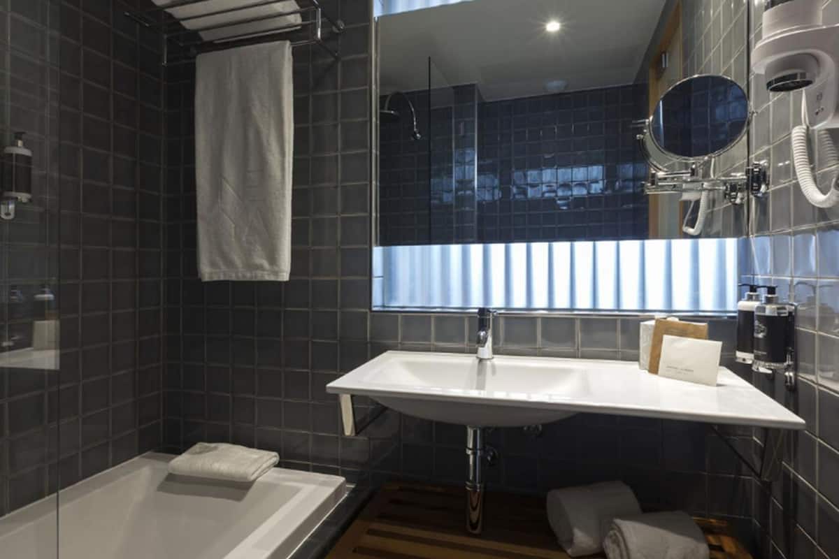 free toiletries, hair dryer, towels