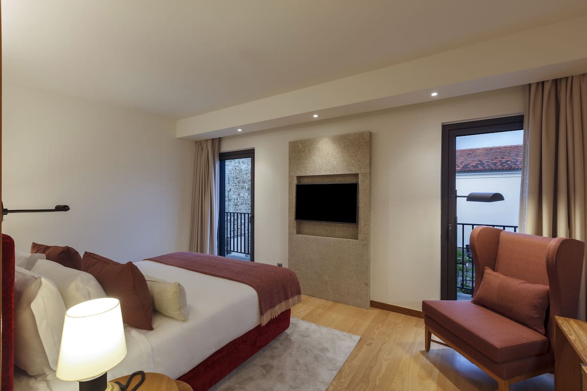 1 bedroom, minibar, in-room safe, desk
