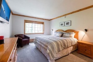 Condo, 2 Bedrooms | 2 bedrooms, free WiFi - Nine Vail Road Condos in Vail Village with Onsite Pool by RedAwning (Vail)