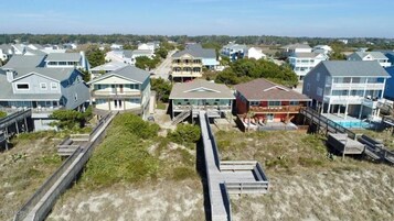 House, 4 Bedrooms | Exterior