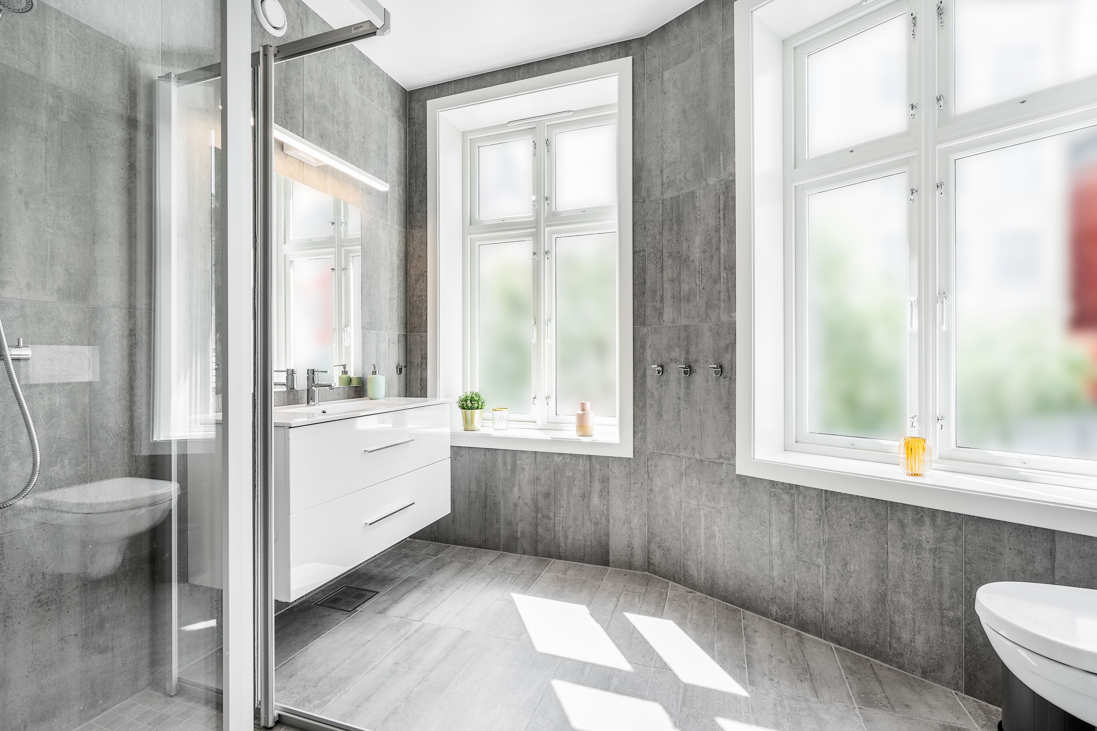 3 bedroom apartment, 1st floor | Kamar mandi | Shower, pengering rambut,  dan handuk