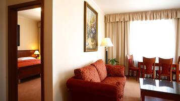 Suite | Wohnzimmer | Fernseher