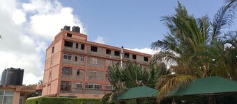 Dillions Highway Motel