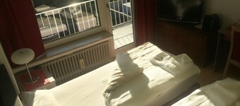 Central Hotel Troisdorf