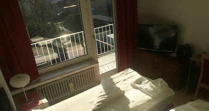Central Hotel Troisdorf