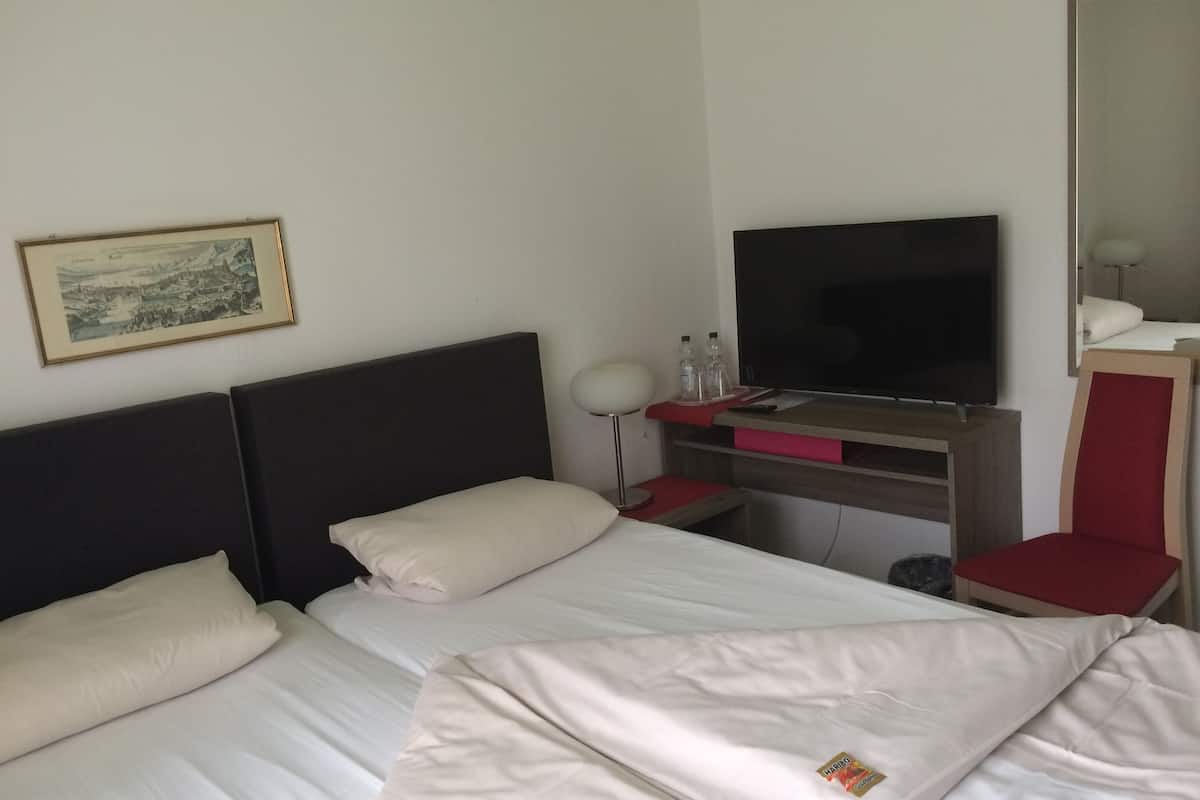 business double room | desk, free wifi