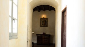 Hallway - Altieri Loft Pantheon (Rome)