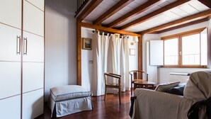 Apartment, 1 Bedroom, Kitchen | Living room - Altieri Loft Pantheon (Rome)