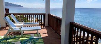 ¡NUEVO! Cane Bay Sanctuary - Dramatic Oceanfront - DIVERS, SWIMMERS and SNORKELERS