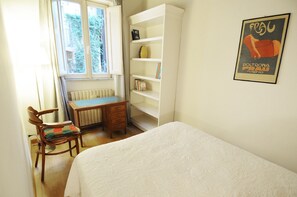 Appartement, 2 chambres, cuisine | Vue de la chambre