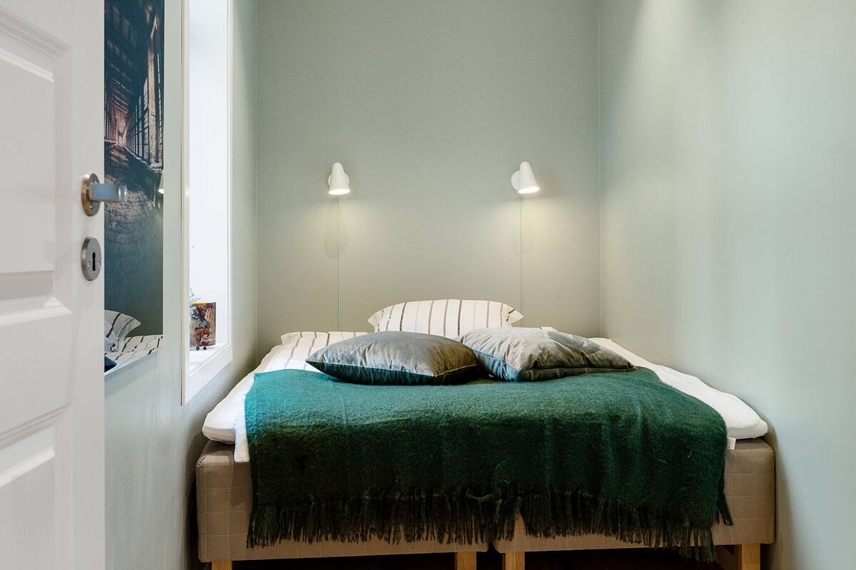 2 bedroom apartment, ground floor | 유아용 침대, 무료 WiFi, 침대 시트