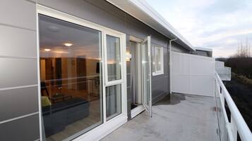 Apartment, 1 Bedroom, Garden View | Terrace/patio