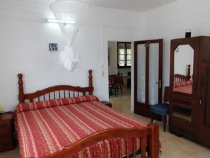 2 bedrooms, iron/ironing board, bed sheets - Villa ‘‘ Sapotille ’’ calm all comfort wonderful setting at Le Moule (Le Moule)