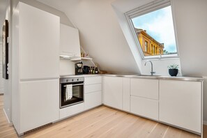 Appartement, 3 chambres (3rd Floor apt 6) | Cuisine privée