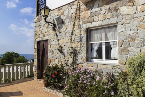 Rural Apartments of Abelleira, Lua