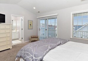 5 bedrooms, iron/ironing board, WiFi, bed sheets