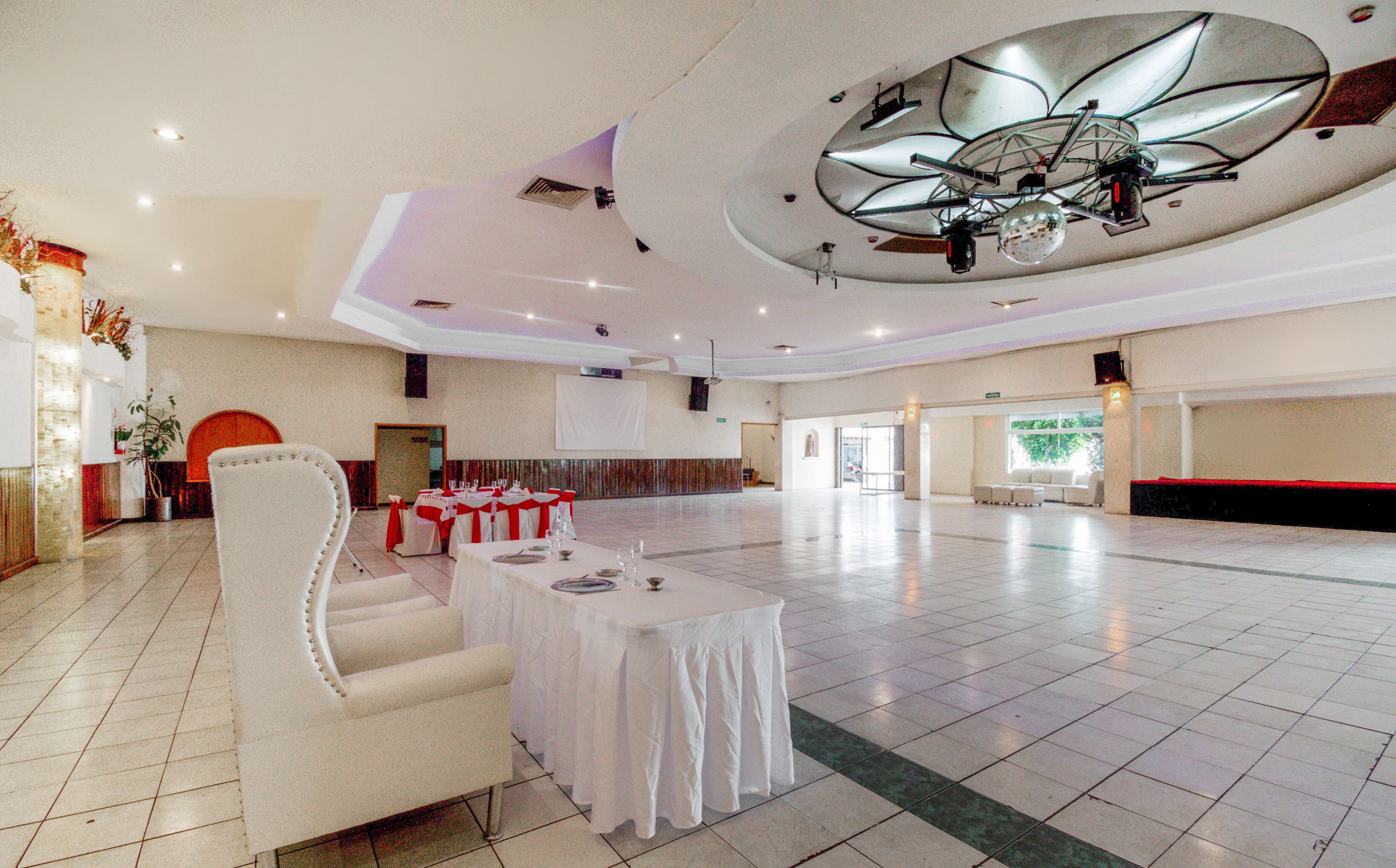 banquet hall