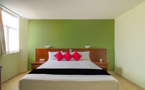 Superior Room | Desk, iron/ironing board, free WiFi, bed sheets - Hotel San Pablo (San Pedro Cholula)