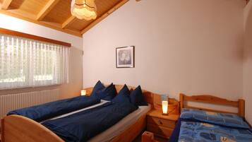 2 chambres, fer et planche Ă repasser, Wi-Fi gratuit, draps fournis