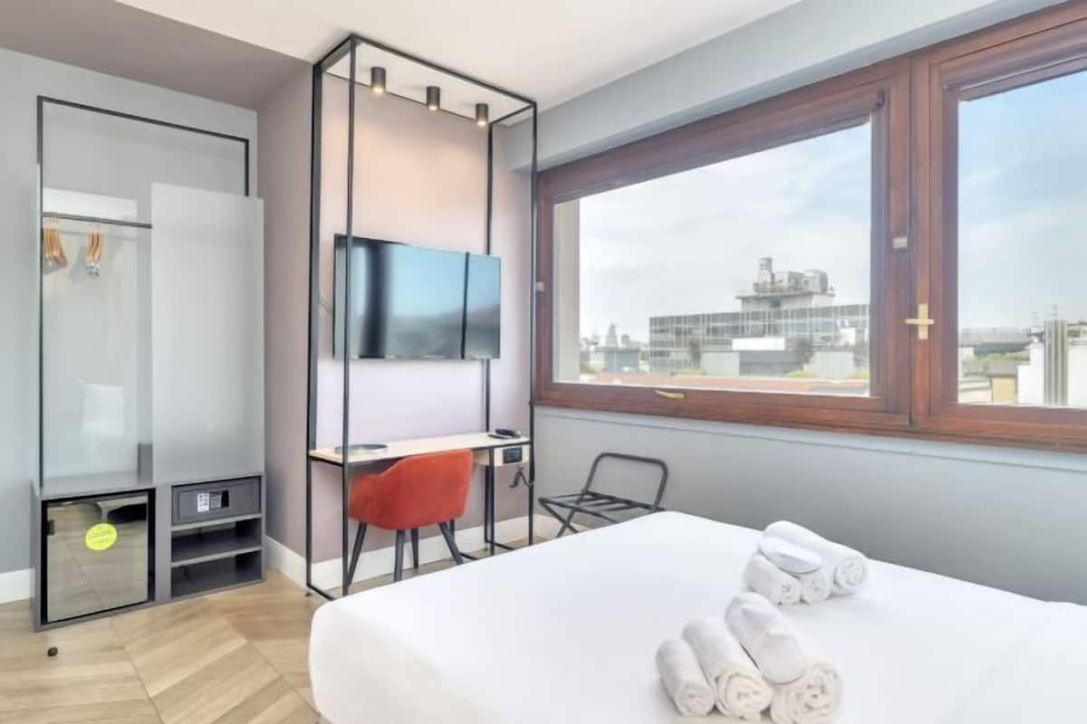 Coffres-forts dans les chambres, bureau