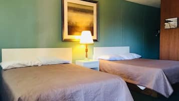 7 bedrooms, desk, iron/ironing board, free WiFi