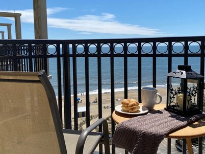 Rehoboth Beach Ocean View Condo w/ Pool. Sleeps 4