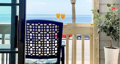 Spectacular sunrise and ocean views! Award winning "Best Condo Rentals 2023!"