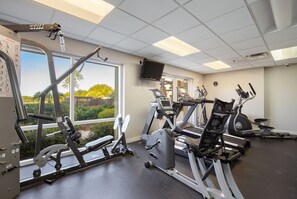Fitness facility - Gulf View ~ Studio Unit ~ Private Foyer ~ Resort Pool (Miramar Beach)