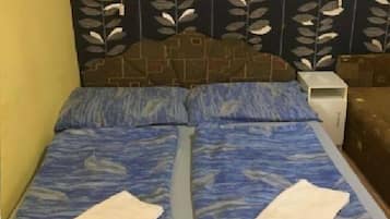Double Room | Premium bedding, soundproofing, free WiFi