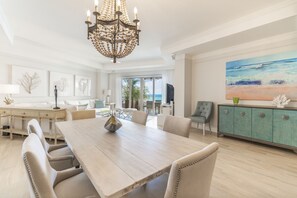 Dining - Marvelous Top-floor Ocean View Condo located at The Ritz-Carlton (Grand Cayman)