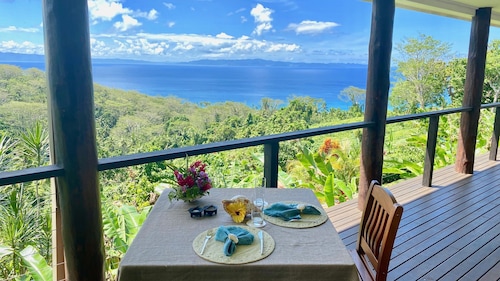 Hilltop Villa In Taveuni 