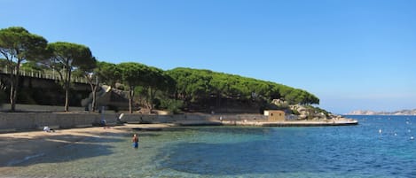 Strand