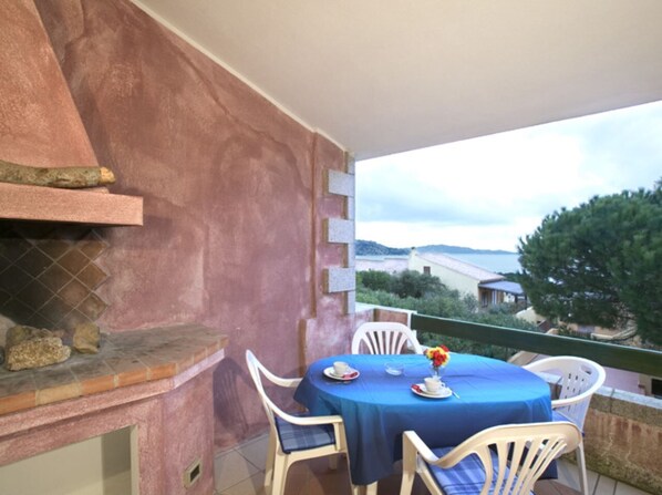 Outdoor dining - Baia del Faro - Trilocale Tipo F 53 (Palau)