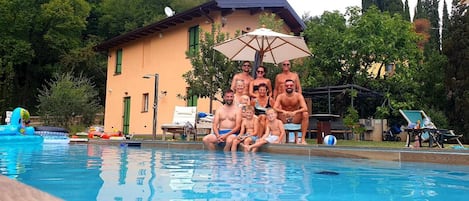 Piscina all'aperto