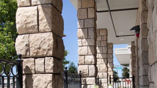 شرفة/رواق