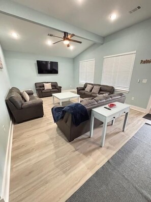 Smart TV - Double the Fun with Coastal Realty Group (Grand Isle)