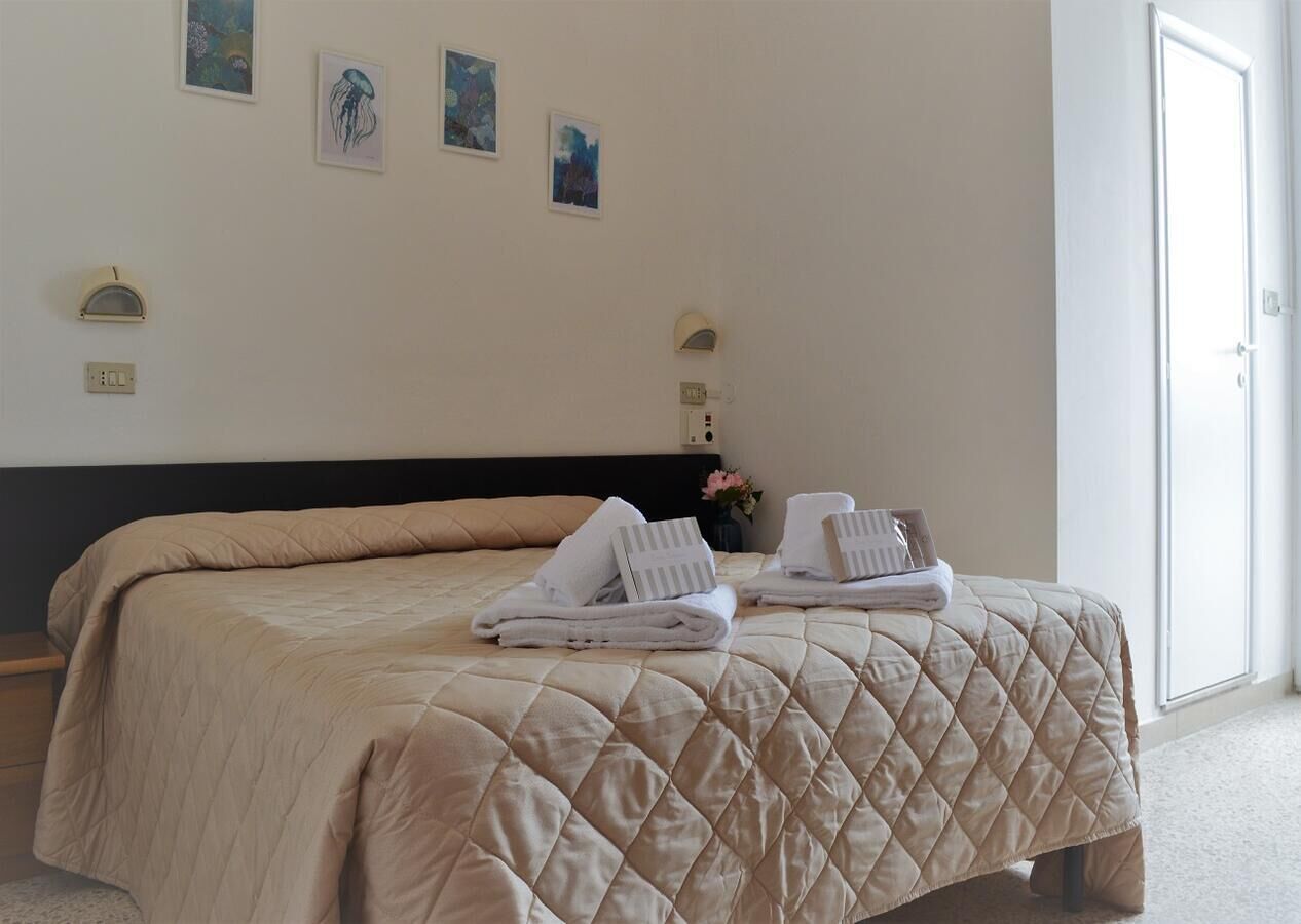 In-room safe, blackout drapes, WiFi (free), bed sheets